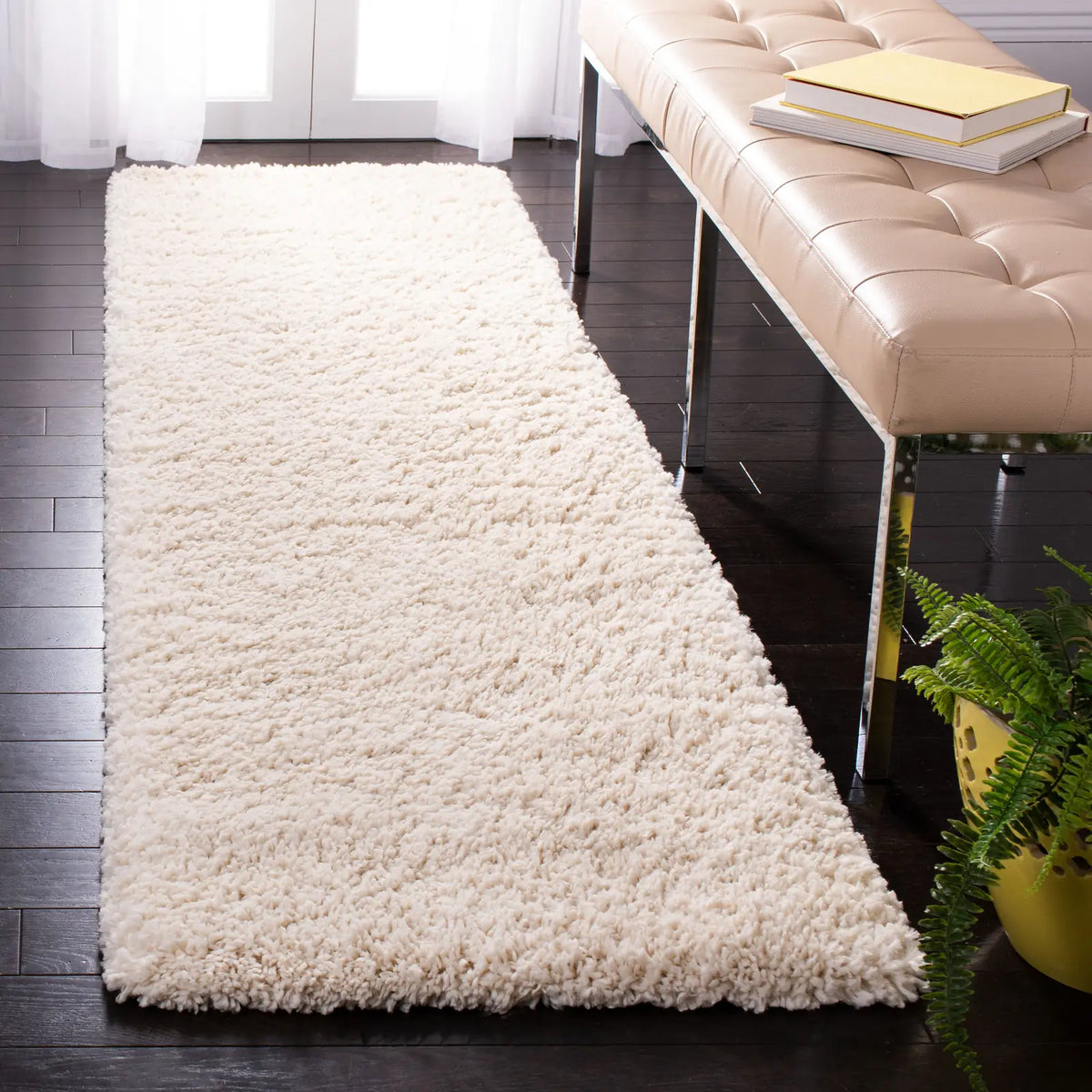 Safavieh Fontana Shag  800 2'-3" x 10'-0" Rug in Creme