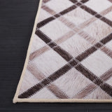 Safavieh Faux Hide 4'-0" x 6'-0" Rug in Beige / Brown