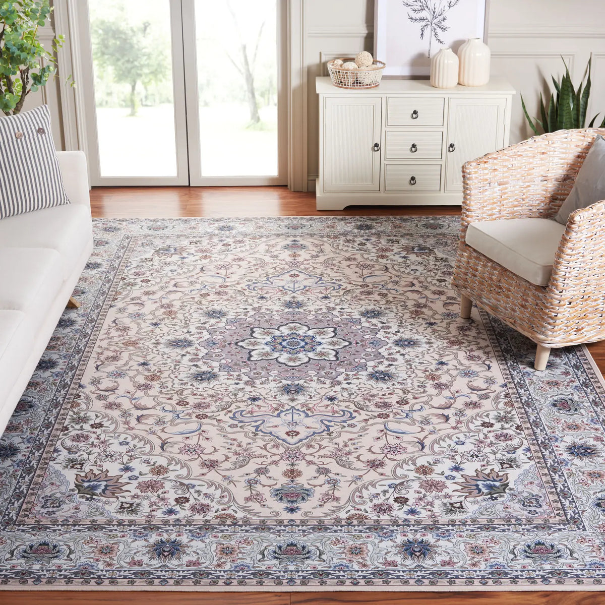 Safavieh Tucson 10'-0" x 14'-0" Rug in Beige / Green
