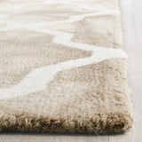 Safavieh Dip Dye 2'-3" x 6'-0" Rug in Beige / Ivory