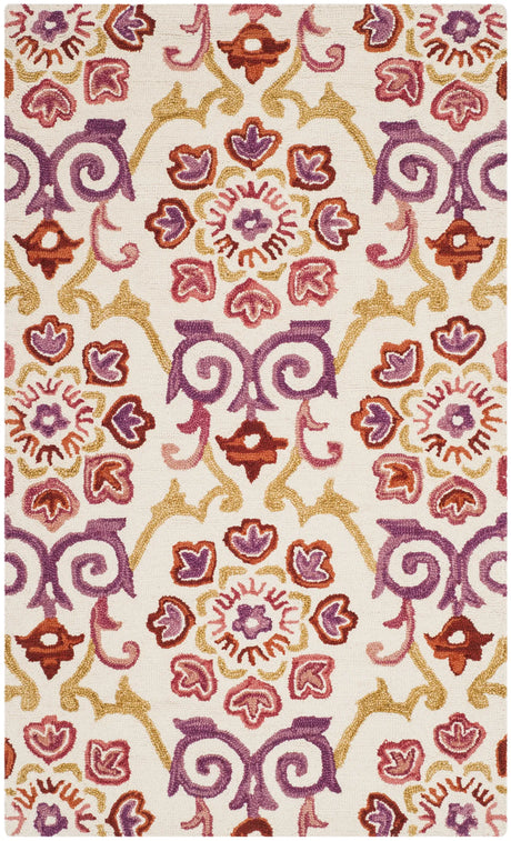 Safavieh Suzani 3'-0" x 5'-0" Rug in Ivory / Rust