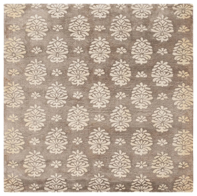 Safavieh Soho 6'-0" x 6'-0" Rug in Beige / Ivory
