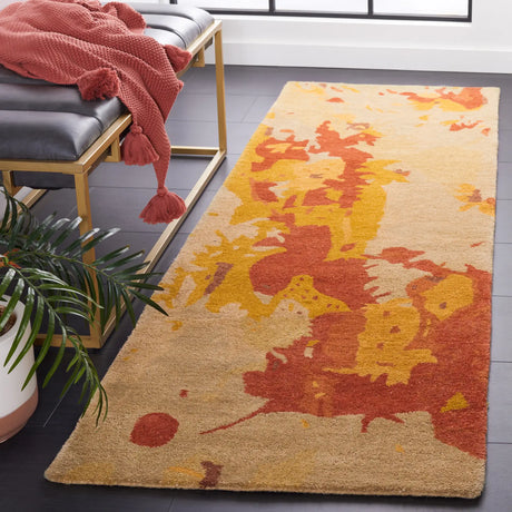Safavieh Soho 2'-6" x 10'-0" Rug in Beige / Multi