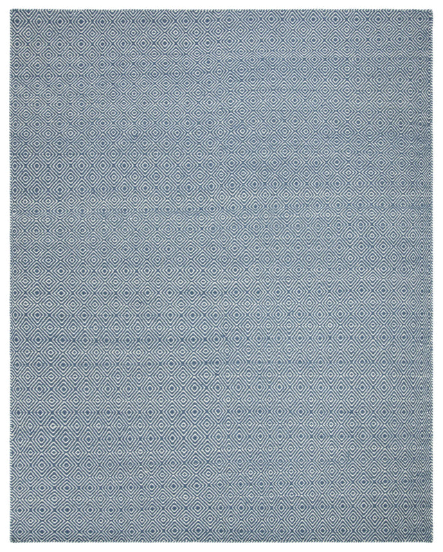 Safavieh Oasis 8'-0" x 10'-0" Rug in Blue / Ivory