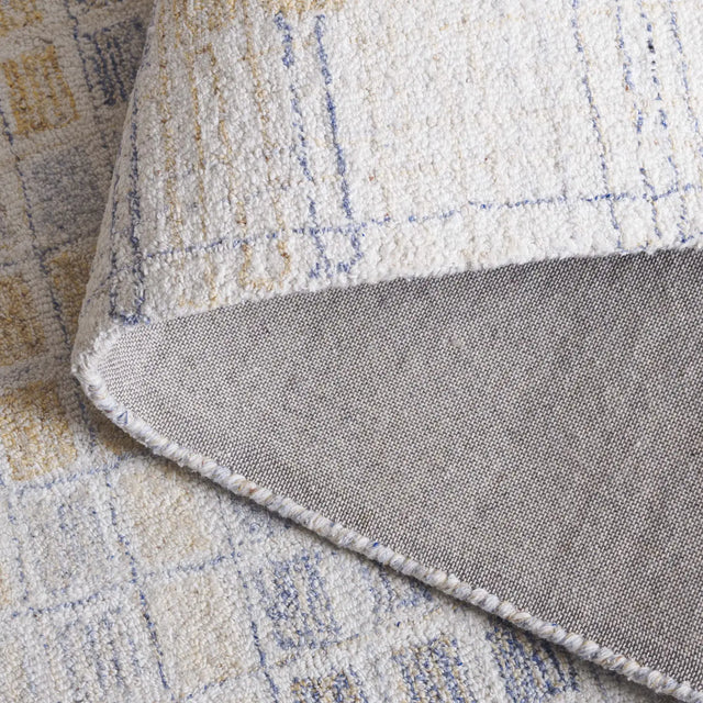 Safavieh Renewal 4'-0" x 6'-0" Rug in Beige / Grey