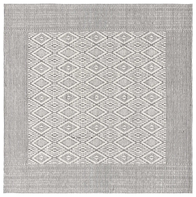 Safavieh Vermont 6'-0" x 6'-0" Rug in Ivory / Black