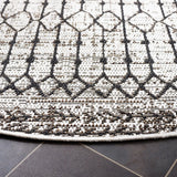 Safavieh Havana 6'-7" x 6'-7" Rug in Light Brown / Black