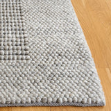 Safavieh Natura 4'-0" x 6'-0" Rug in Grey