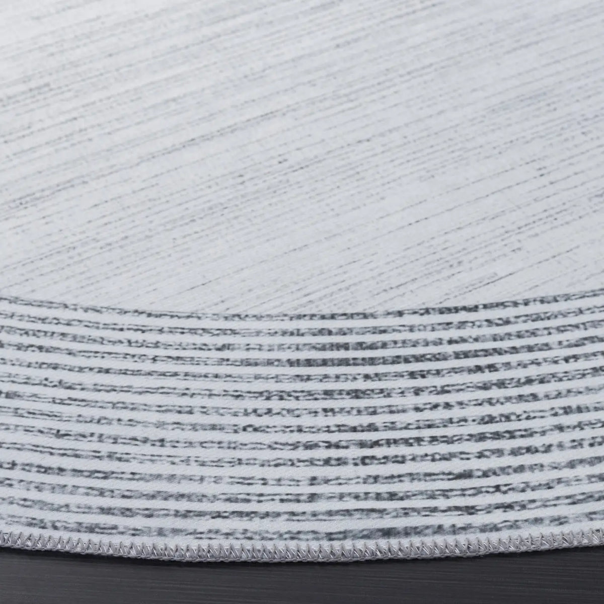 Safavieh Malibu 6'-0" x 6'-0" Rug in Ivory / Grey