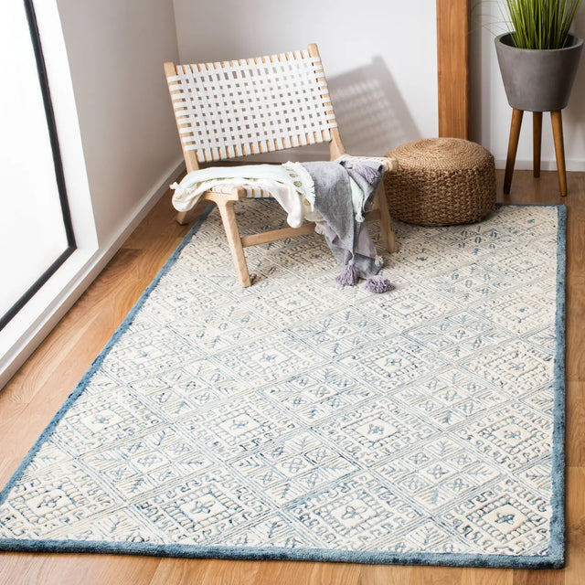 Safavieh Glamour 5'-0" x 8'-0" Rug in Blue / Ivory
