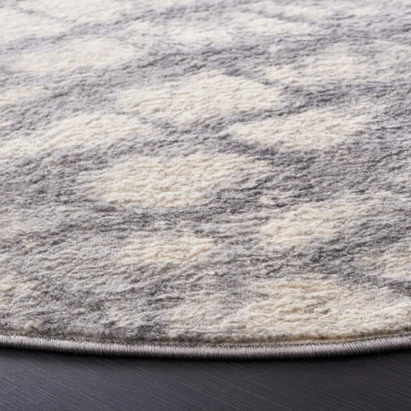 Safavieh Jasper 100 6'-7" x 6'-7" Rug in Grey / Ivory