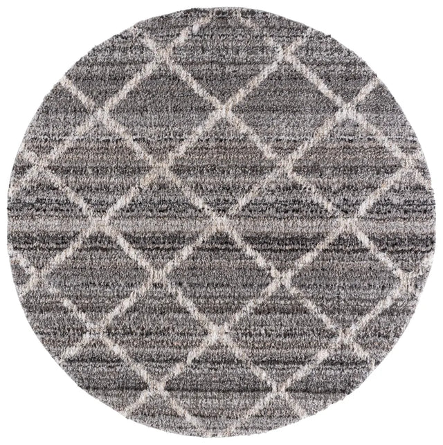 Safavieh Everett Shag 6'-7" x 6'-7" Rug in Grey / Ivory
