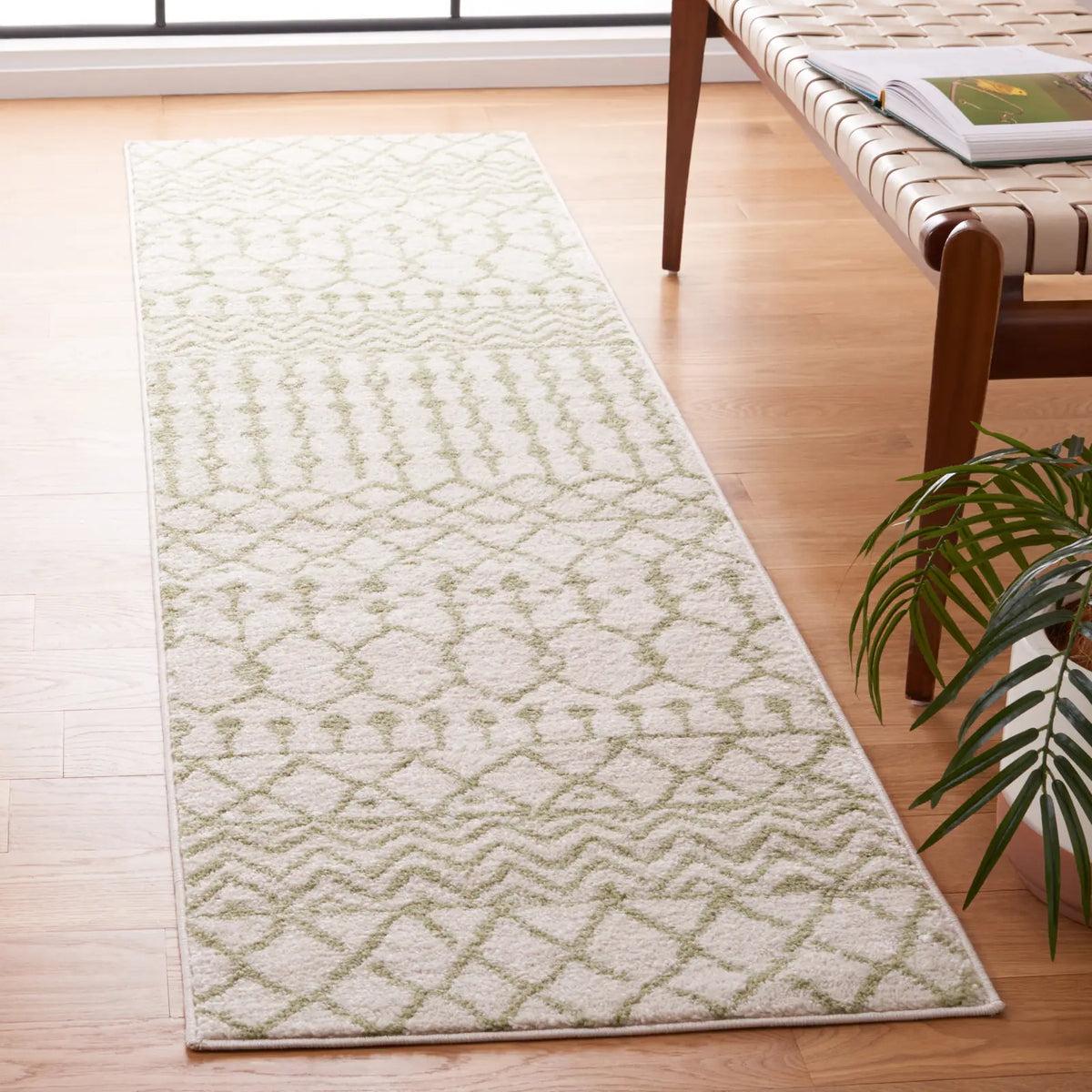 Safavieh Tulum 2'-0" x 8'-0" Rug in Ivory / Sage