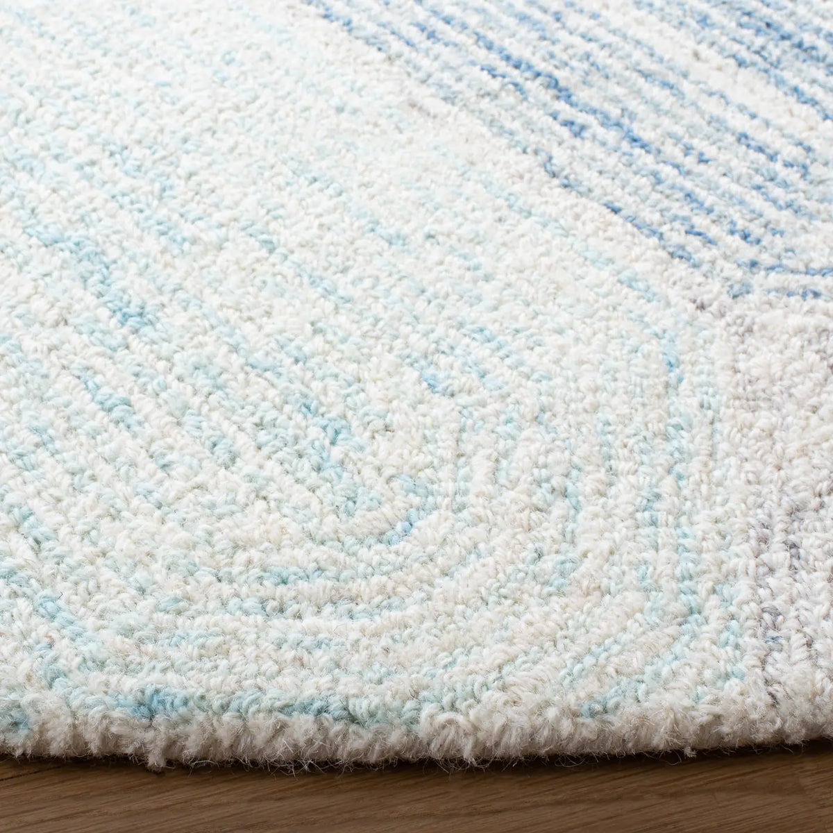 Safavieh Abstract 6'-0" x 6'-0" Rug in Ivory / Blue