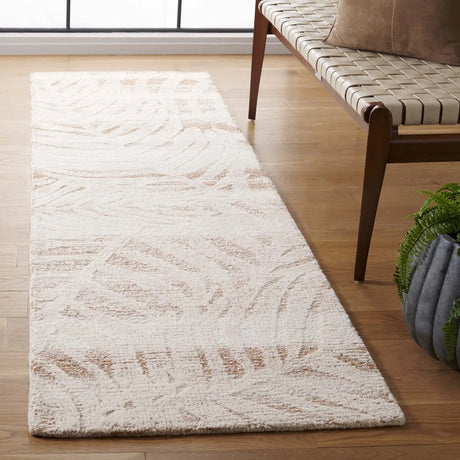 Safavieh Metro 2'-3" x 8'-0" Rug in Beige / Ivory