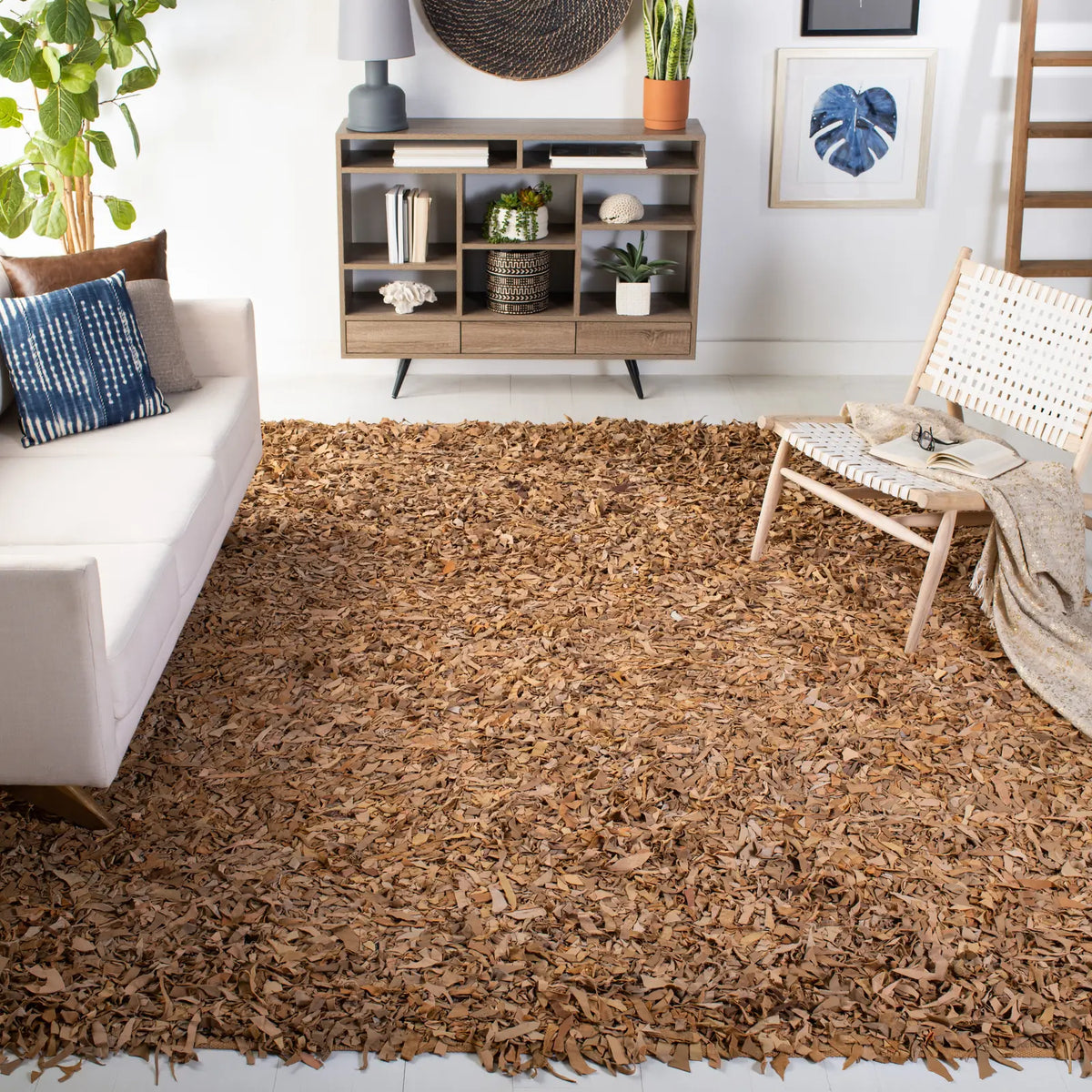 Safavieh Leather Shag 6'-0" x 9'-0" Rug in Light Gold