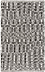 Safavieh Montauk 2'-6" x 4'-0" Rug in Ivory / Black