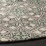 Safavieh Chatham 7'-0" x 7'-0" Rug in Light Blue / Ivory