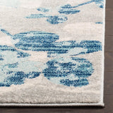 Safavieh Evoke 4'-0" x 6'-0" Rug in Grey / Light Blue