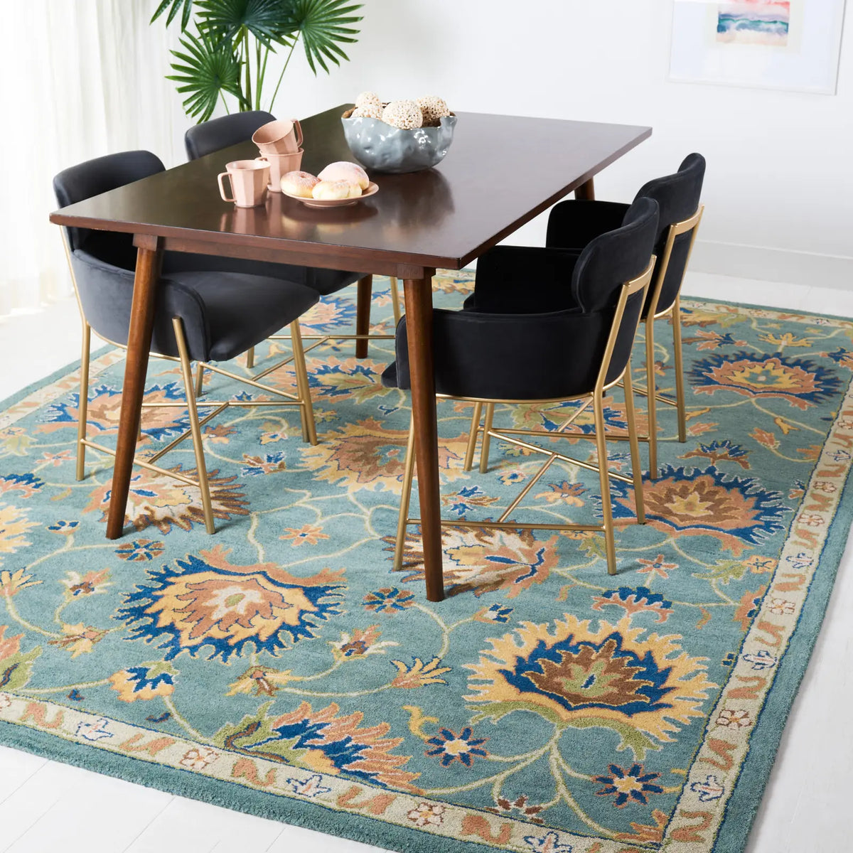 Safavieh Heritage 10'-0" x 14'-0" Rug in Light Blue