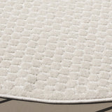 Safavieh Stella 6'-7" x 6'-7" Rug in Ivory