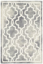 Safavieh Dip Dye 2'-0" x 3'-0" Rug in Grey / Ivory