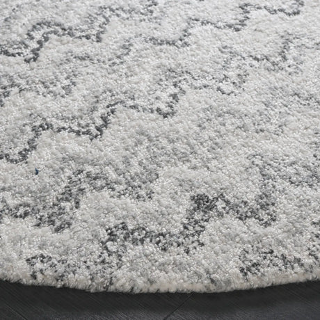 Safavieh Marquee 6'-0" x 6'-0" Rug in Grey / Ivory