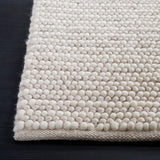 Safavieh Natura 4'-0" x 6'-0" Rug in Ivory / Beige