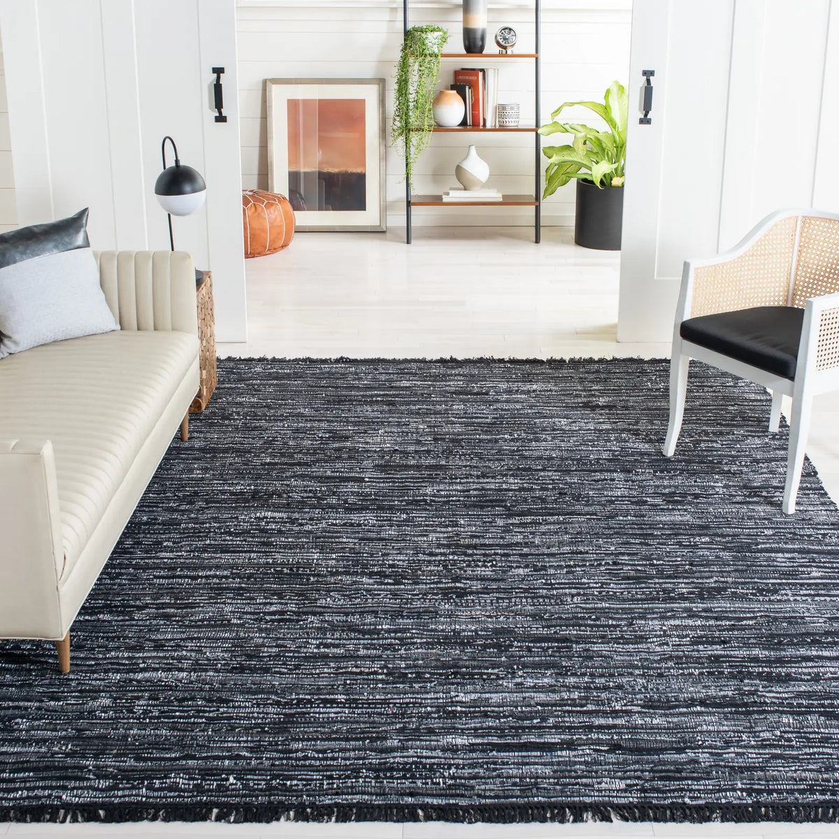 Safavieh Rag Rug 10'-0" x 14'-0" Rug in Black