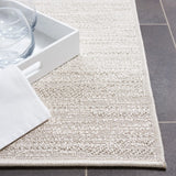 Safavieh Lakeside 200 4'-0" x 5'-7" Rug in Beige