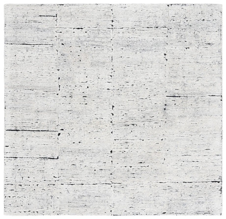 Safavieh Kenya 6'-0" x 6'-0" Rug in Ivory / Black
