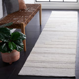 Safavieh Kilim 2'-3" x 9'-0" Rug in Ivory / Light Grey