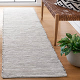 Safavieh Montauk 2'-3" x 9'-0" Rug in Brown / Ivory