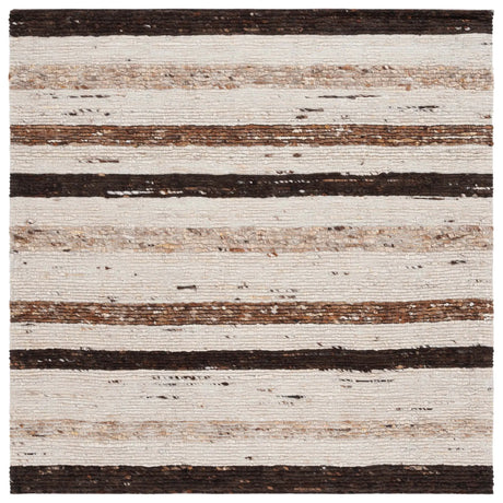 Safavieh Marbella 6'-0" x 6'-0" Rug in Brown / Beige
