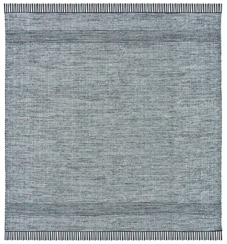 Safavieh Montauk 6'-0" x 6'-0" Rug in Light Green / Black