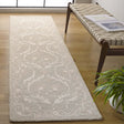 Safavieh Blossom 2'-3" x 8'-0" Rug in Light Grey / Ivory