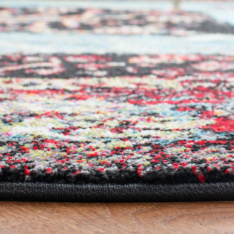 Safavieh Vintage Hamadan 6'-7" x 6'-7" Rug in Red / Light Blue