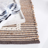 Safavieh Natural Fiber 4'-0" x 6'-0" Rug in Natural / Ivory