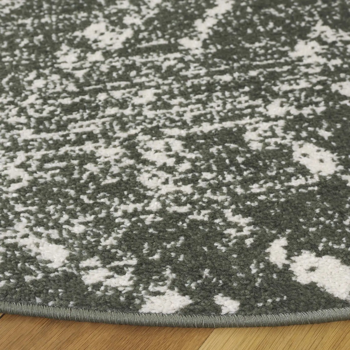 Safavieh Adirondack 6'-0" x 6'-0" Rug in Dark Green / Ivory