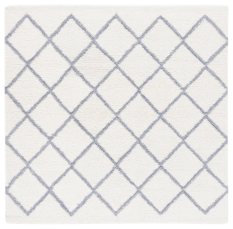Safavieh Vermont 6'-0" x 6'-0" Rug in Ivory / Grey