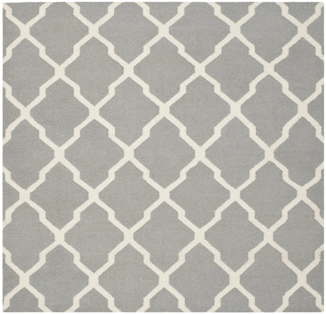Safavieh Dhurries 6'-0" x 6'-0" Rug in Grey / Ivory