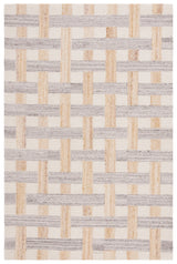 Safavieh Genre 4'-0" x 6'-0" Rug in Grey / Ivory