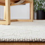 Safavieh Natura 4'-0" x 6'-0" Rug in Ivory / Brown