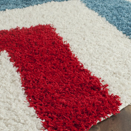 Safavieh Sgk-Shag Kids 6'-7" x 6'-7" Rug in Ivory / Red