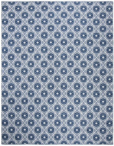 Safavieh Montauk 8'-0" x 10'-0" Rug in Navy / Ivory