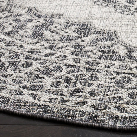 Safavieh Courtyard 6'-7" x 6'-7" Rug in Light Grey / Black