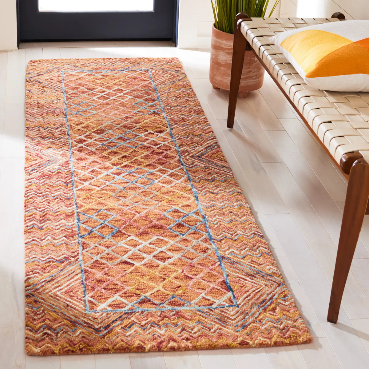 Safavieh Aspen 2'-3" x 7'-0" Rug in Gold / Pink