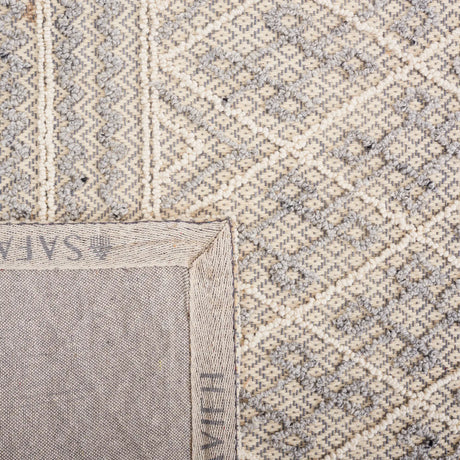 Safavieh Trace 5'-0" x 8'-0" Rug in Grey / Beige