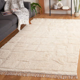 Safavieh Kenya 4'-0" x 6'-0" Rug in Ivory