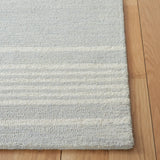 Safavieh Metro 6'-0" x 9'-0" Rug in Grey / Ivory